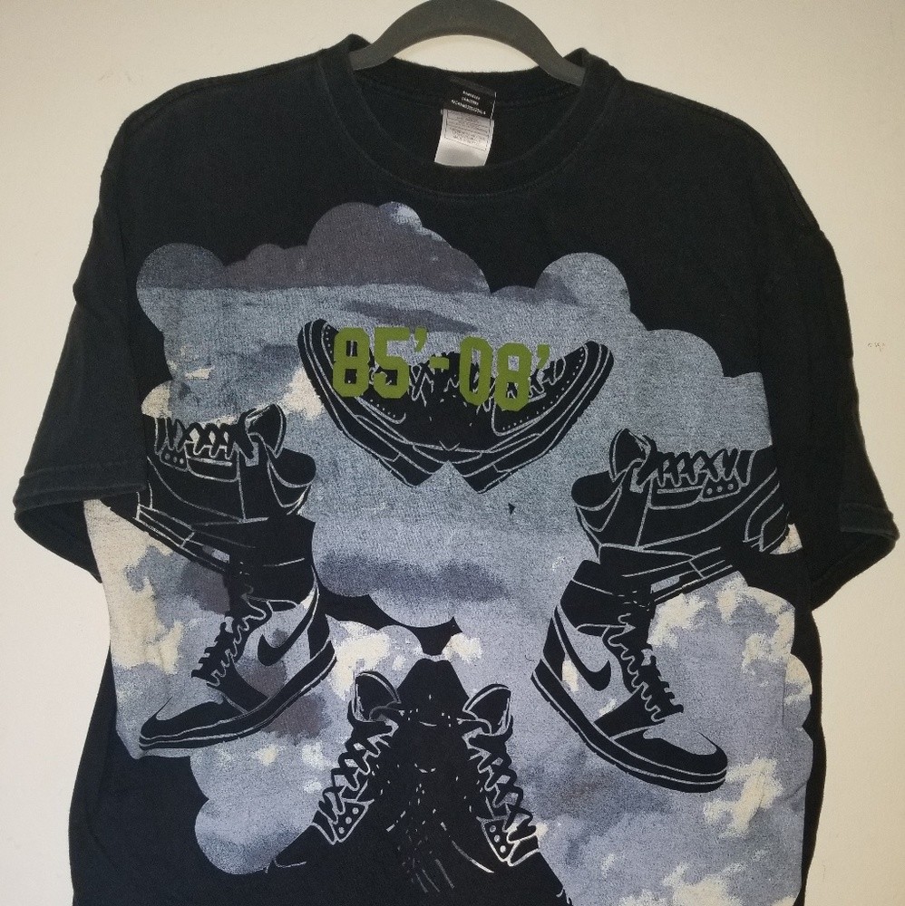 08' Jordan tee - Picture 4 of 4